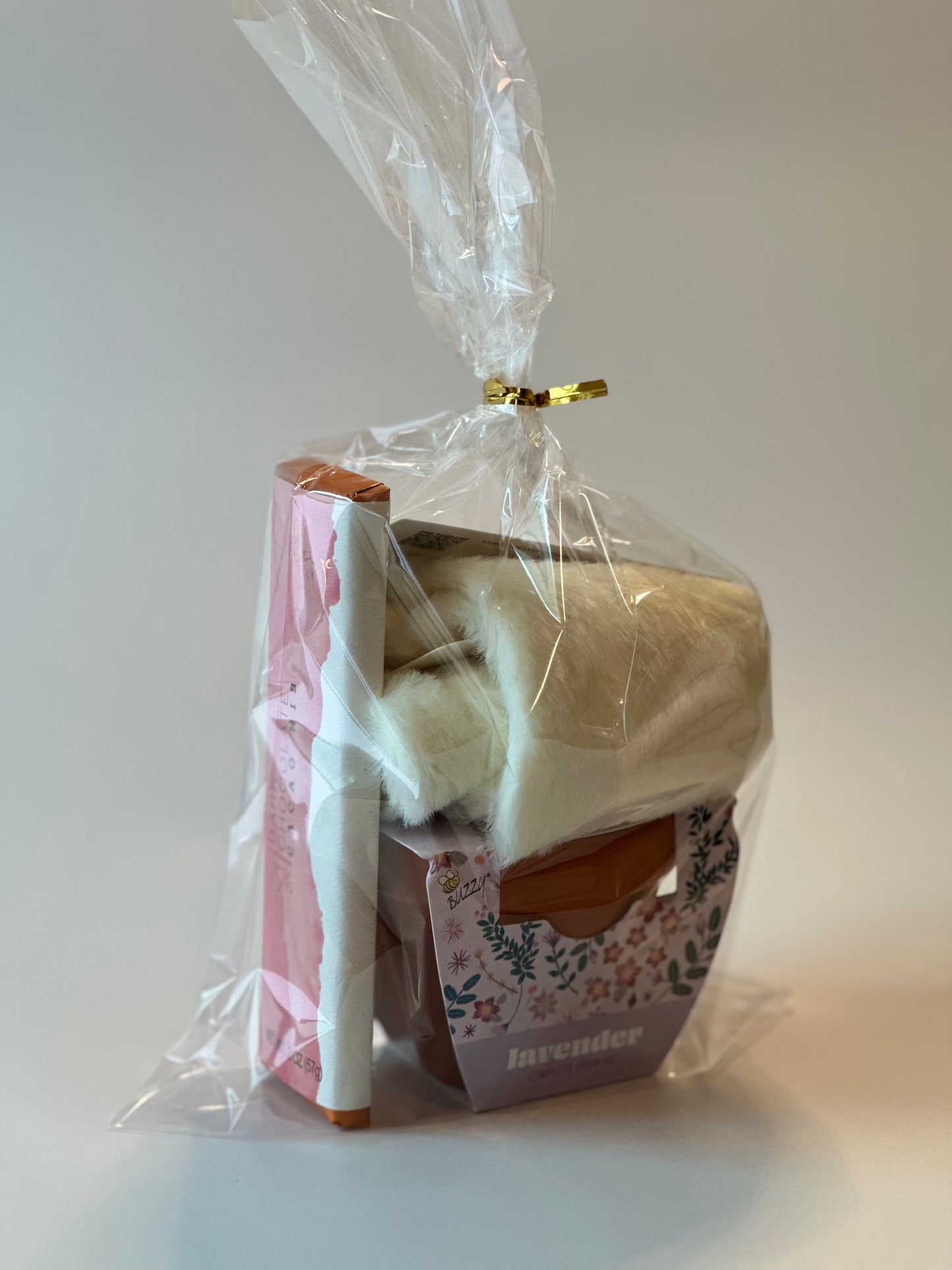 Cozy Bloom Gift Pouch