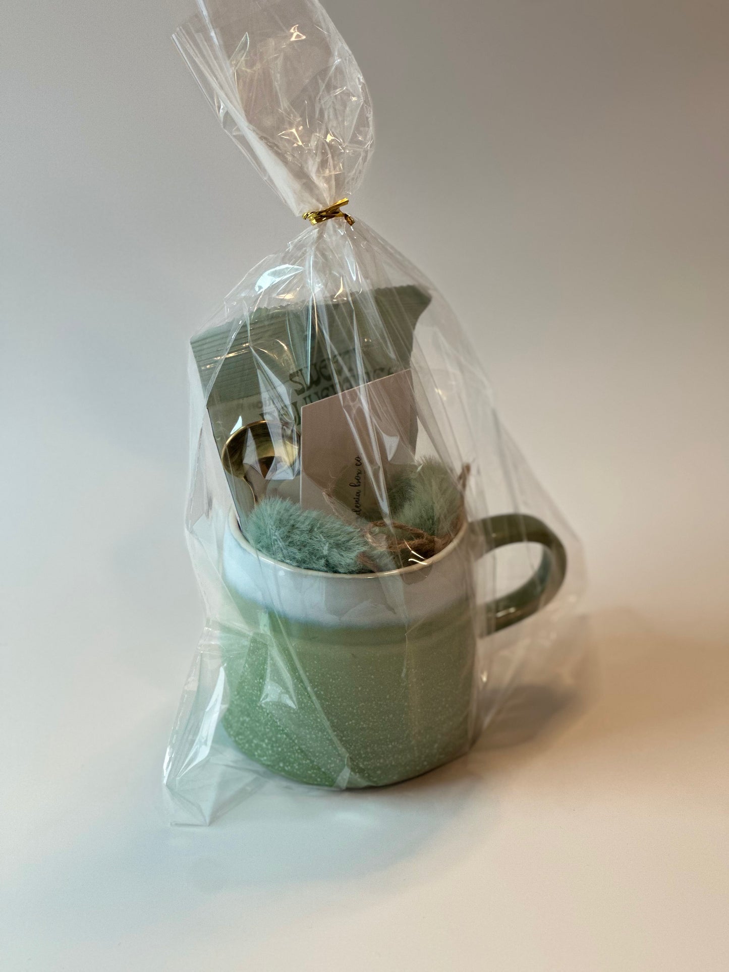 Sweet Peek Gift Pouch